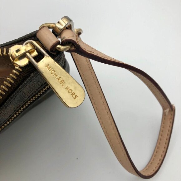 MK MICHAEL KORS Logo Print Medium Wristlet & matching Luggage Tag - Picture 16 of 16